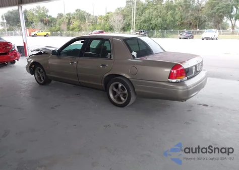 2002 Ford Crown Victoria Lx from USA, damaged, VIN 2FAFP74W72X140747